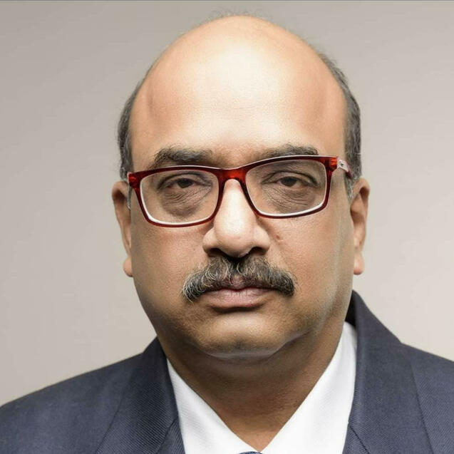 POOJA KAKARANIA & ASSOCIATES